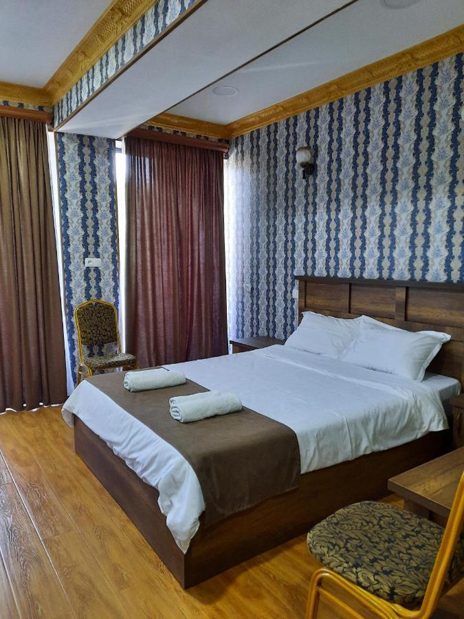 Hotel Lu-Ma ティビリシ エクステリア 写真