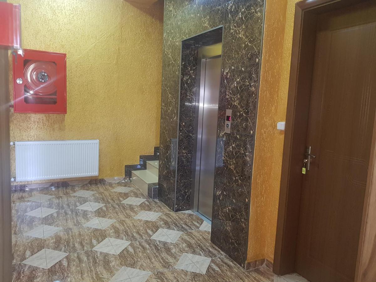 Hotel Lu-Ma ティビリシ エクステリア 写真